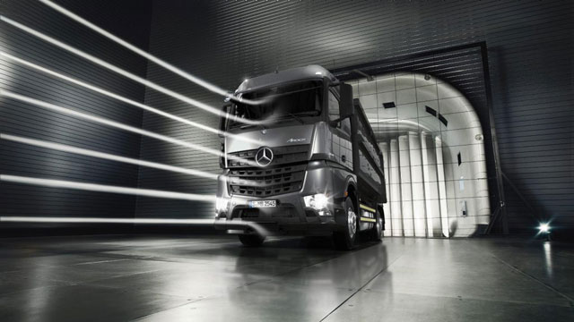 Дизайн грузовика Mercedes Arocs